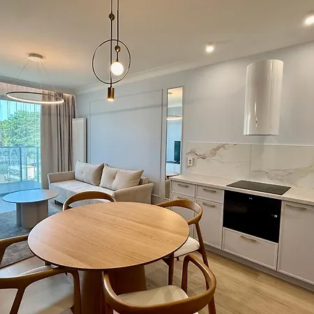 D302 Classik Z Basenem, Sauna, Jacuzzi, Przy Samej Plazy - 5d Apartment
